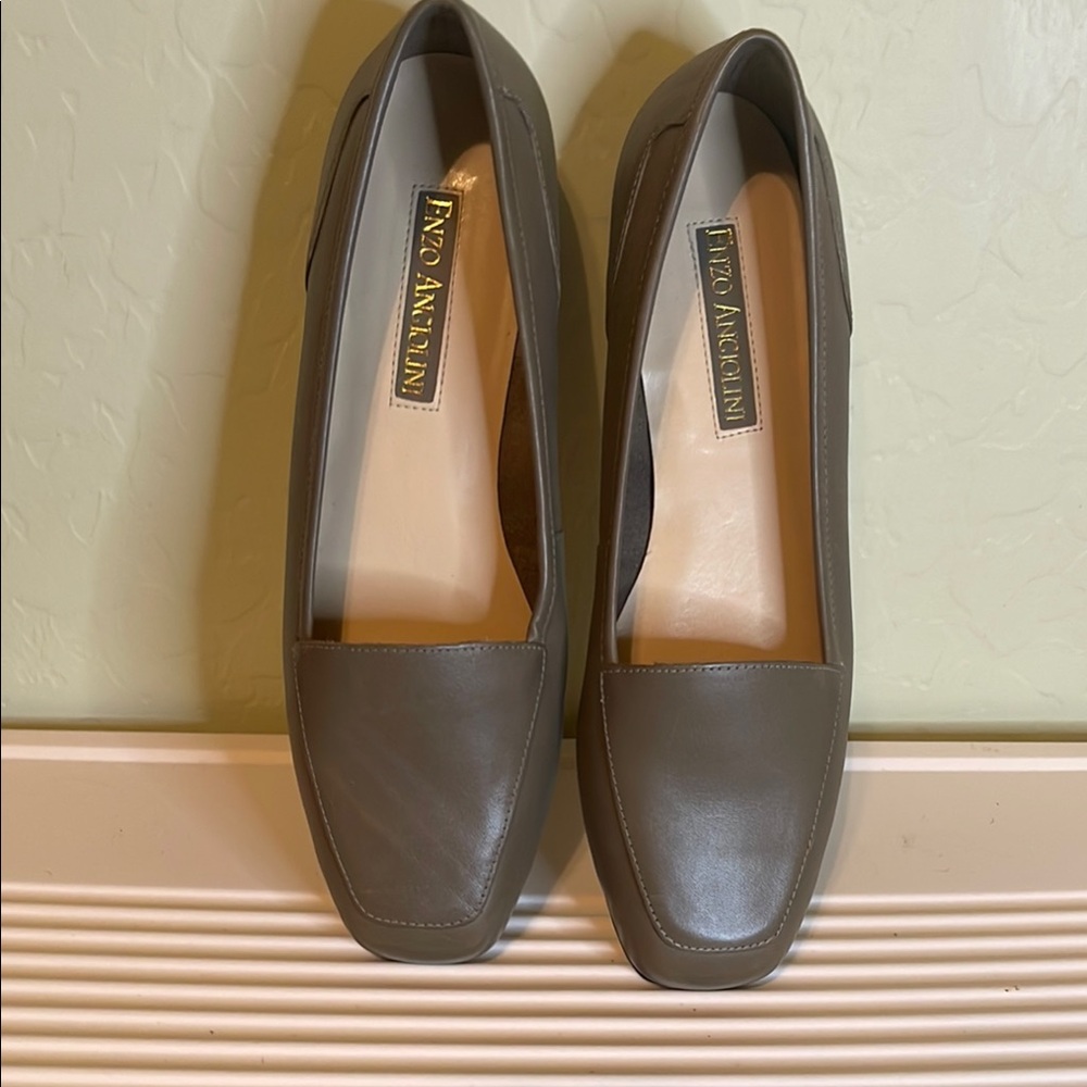 Enzo Angiolini Women's Taupe Loafers